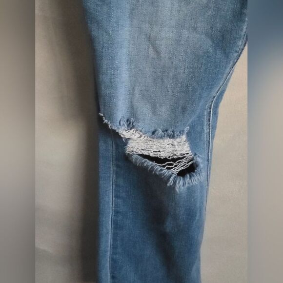 Vervet Medium Wash Distressed Ankle Kick Flare Jeans Size 27 FORGET RAW STEP Hem - Picture 3 of 11